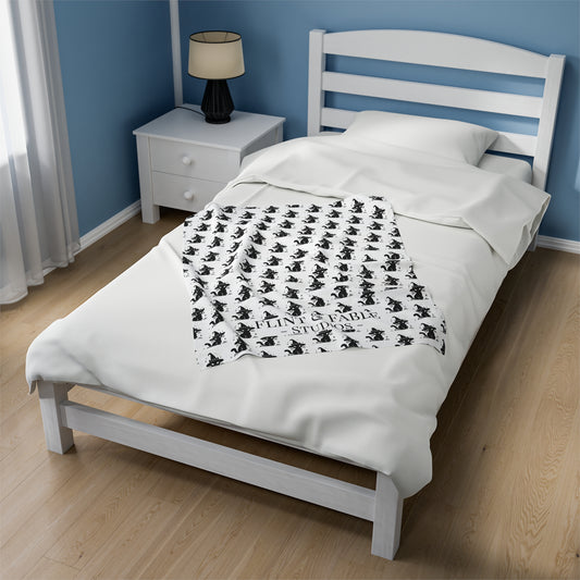 "Nyx" - Velveteen Plush Blanket